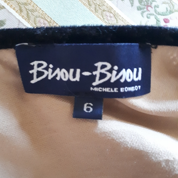 Vintage designer Bisou-bisou cropped top - Picture 8 of 8